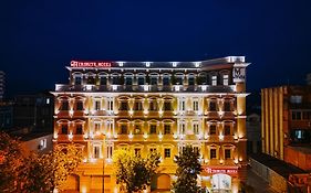 Tribute Hotel