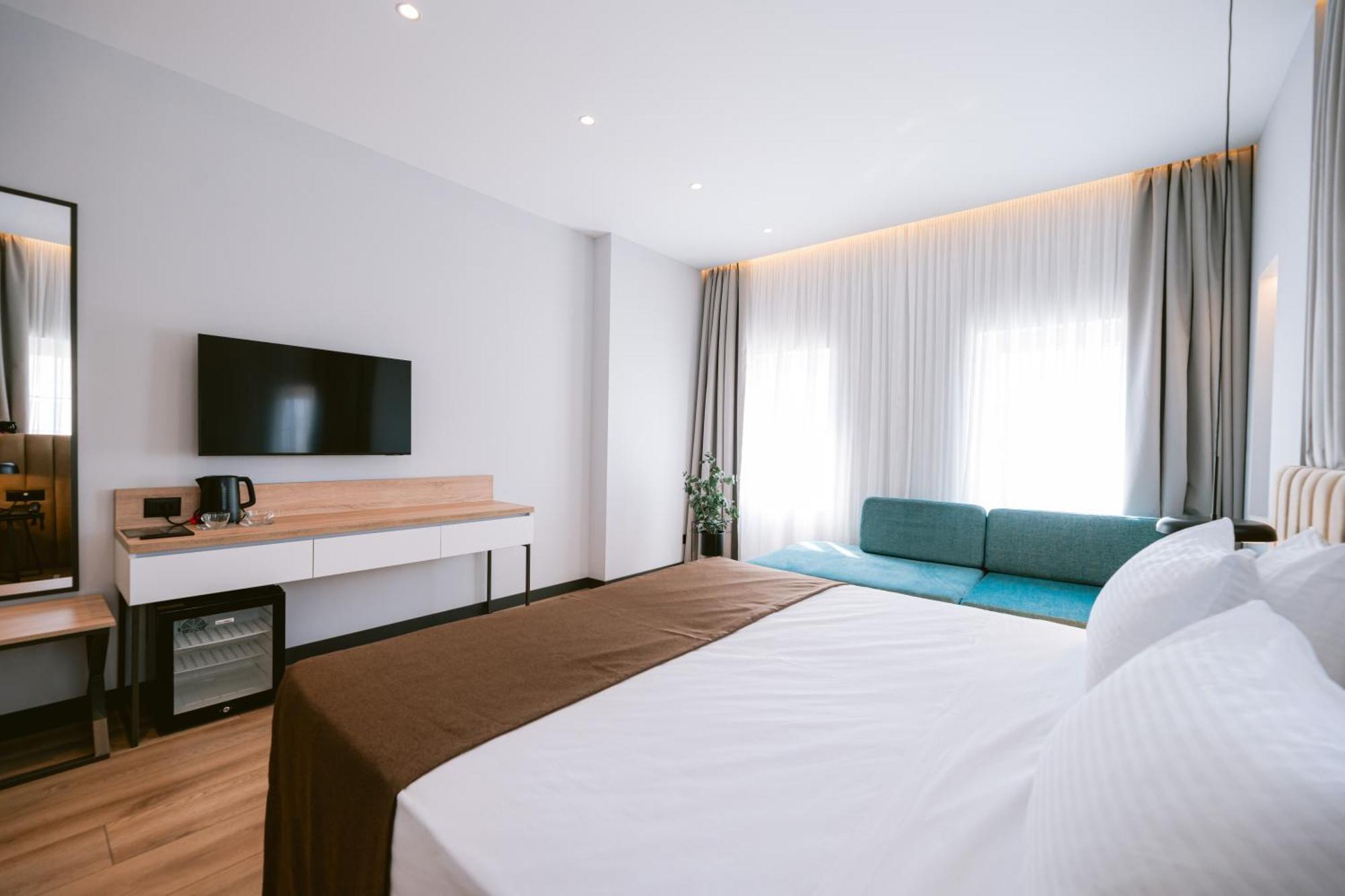 Tribute Hotel Shkoder Exterior photo